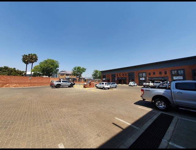 INDUSTRIAL PROPERTY TO RENT IN HENNOPSPARK